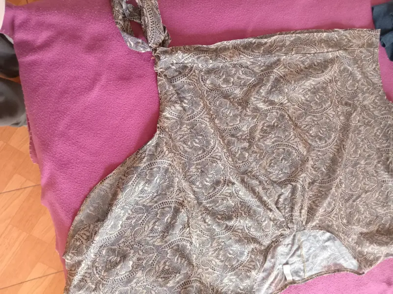 Blusa de encaje floral beige - 3