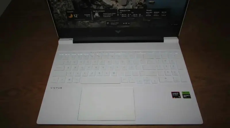 LAPTOP HP Victus AMD Ryzen 5, 8GB, SSD 512,RTX2050 - 6