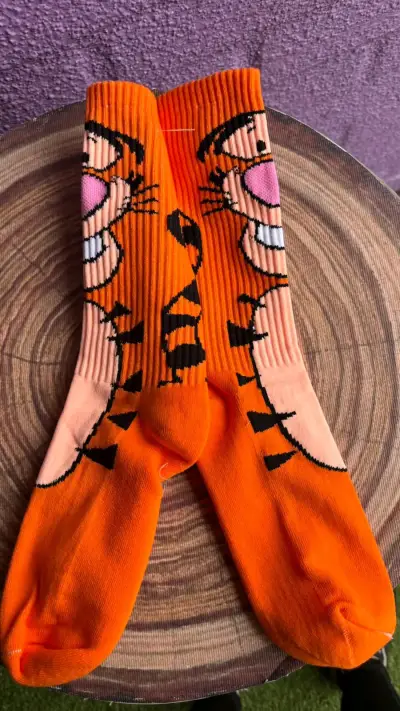 Calcetines divertidos con personajes animados - miniatura 8