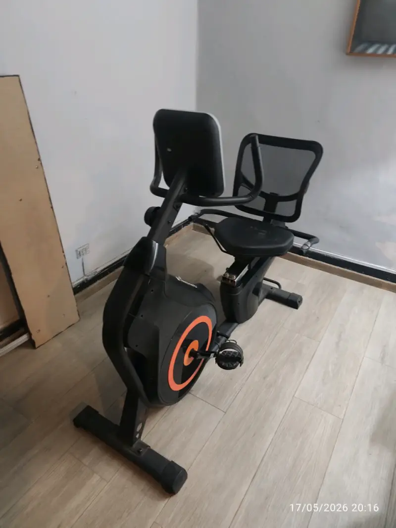 Bicicleta estática reclinada Ultimate Fitness - 4