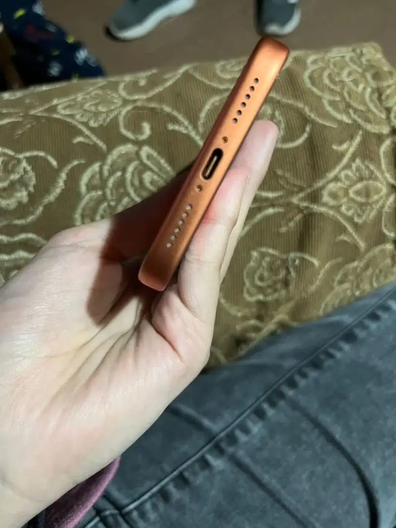 Smartphone color cobre en buen estado - 3