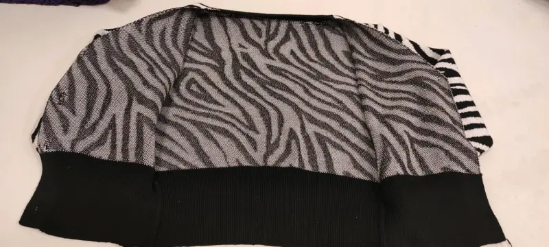 Cardigan de punto con diseño de cebra - 4