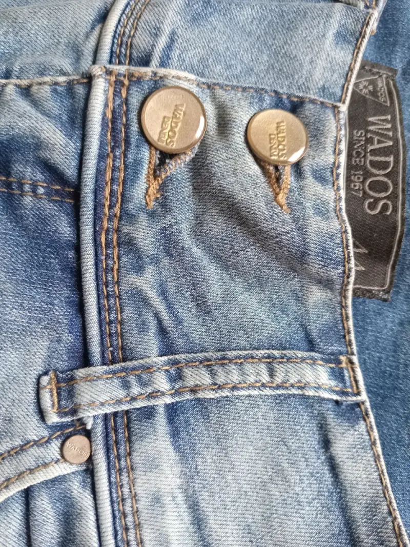 Jeans de mezclilla azul claro para mujer Wados - 3