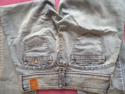 Jeans de mezclilla azul claro para mujer Wados - miniatura 4