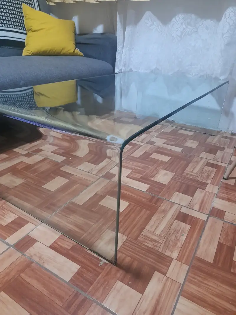 Mesa de centro de vidrio transparente moderna - 2