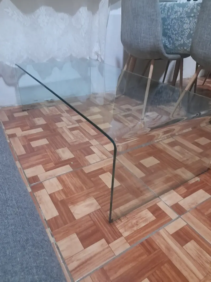 Mesa de centro de vidrio transparente moderna - 3