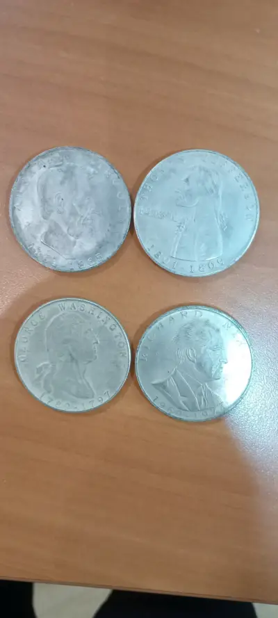 Set de Monedas Conmemorativas de Presidentes de EE.UU. - miniatura 1