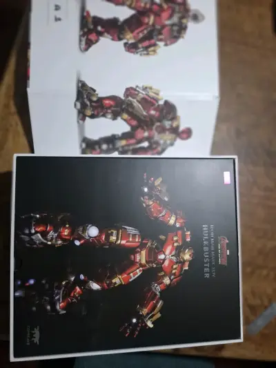 Figura de colección Hulkbuster Iron Man Mark XLIV - miniatura 2