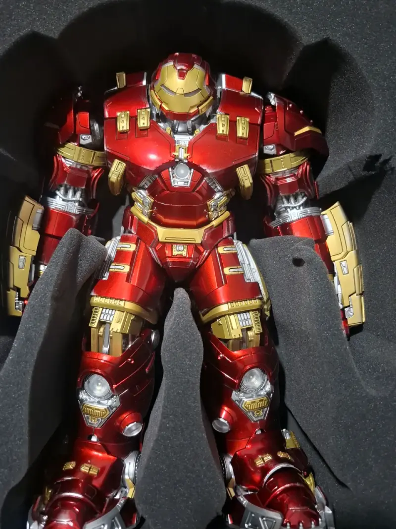 Figura de colección Hulkbuster Iron Man Mark XLIV - 3