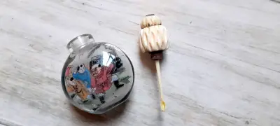 Botellita Rape año 1900 Pintada Interior Antigueda - miniatura 2