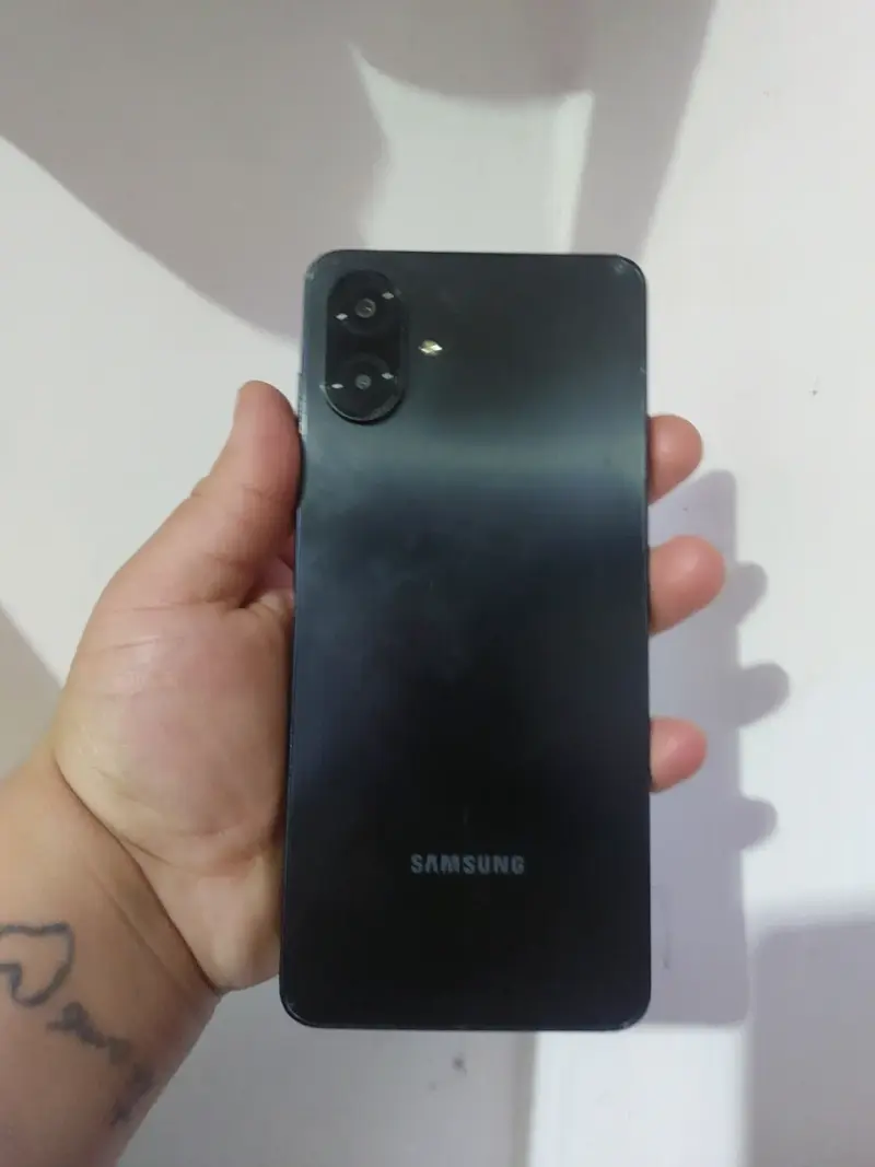 Smartphone Samsung Galaxy en buen estado - 2