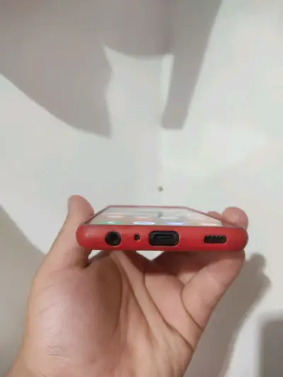 Smartphone Samsung Galaxy A52 rojo en buen estado - miniatura 3