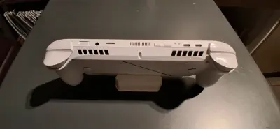 Consola portátil ASUS ROG con cargador - miniatura 4