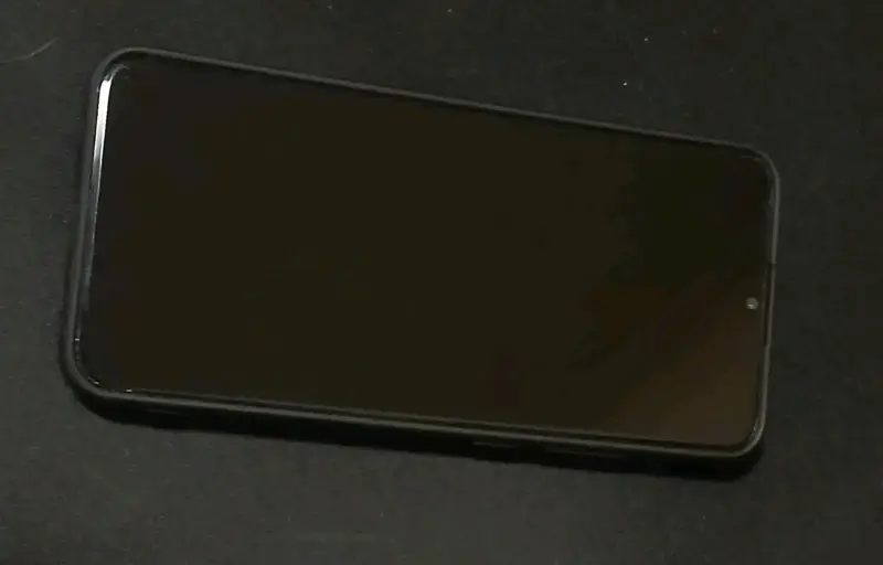 Smartphone Samsung Galaxy A03 en buen estado - 2