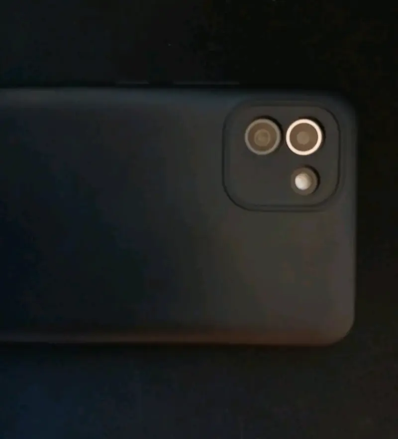 Smartphone Samsung Galaxy A03 en buen estado - 3