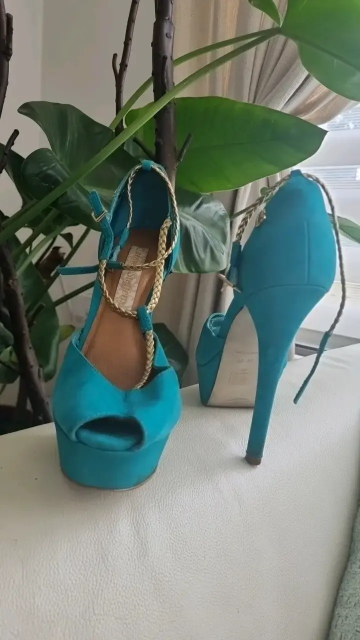 Tacones altos turquesa con plataforma - 2