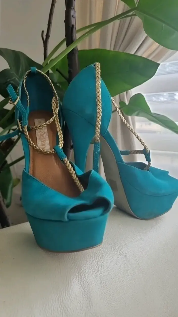 Tacones altos turquesa con plataforma - 3