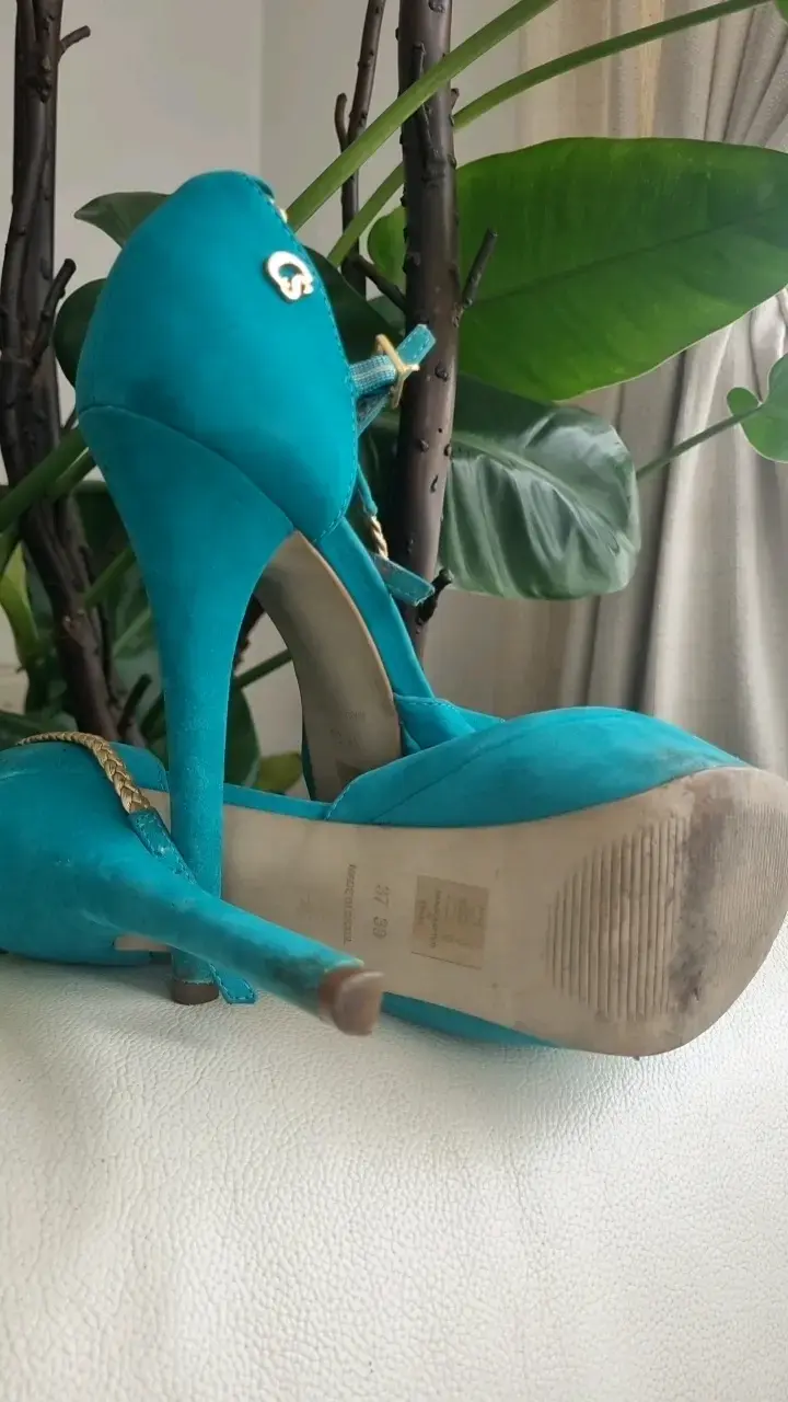 Tacones altos turquesa con plataforma - 6