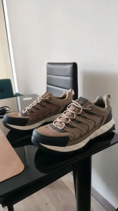 Zapatillas waterproof marrones para hombre - miniatura 2