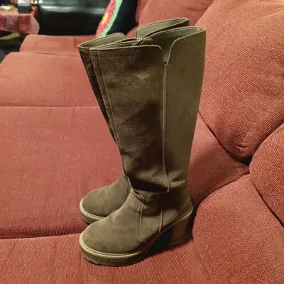 Botas de tacón alto marrones para mujer - miniatura 1