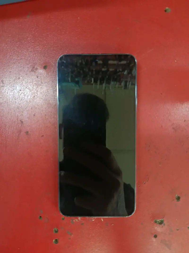 Samsung Galaxy S23 - 256GB - 2