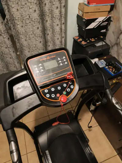 Trotadora eléctrica Bodytone en buen estado - miniatura 6