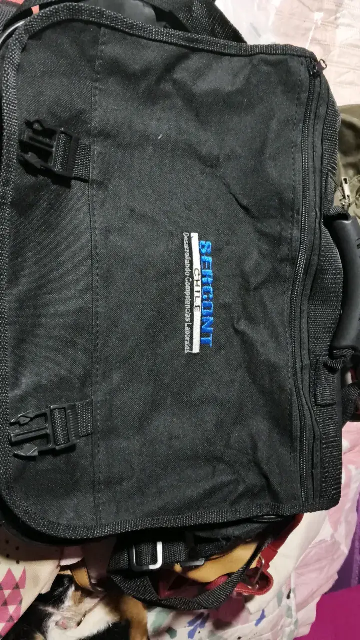 Bolso negro Sercont Chile con asa resistente - 1