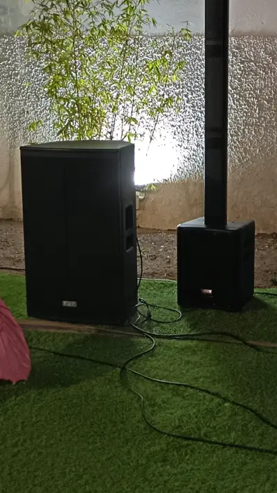 Sistema de Sonido Novik Stage 8 Pro con Luces LED - miniatura 3