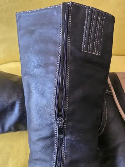 Botas de cuero negras con cierre lateral - miniatura 4