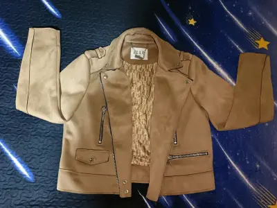 Chaqueta de mujer beige con cierre metálico - miniatura 2