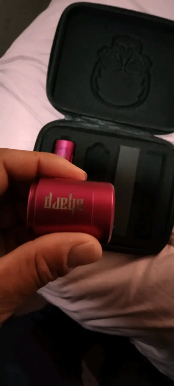 Máquina de tatuar rotativa nueva con estuche - 4
