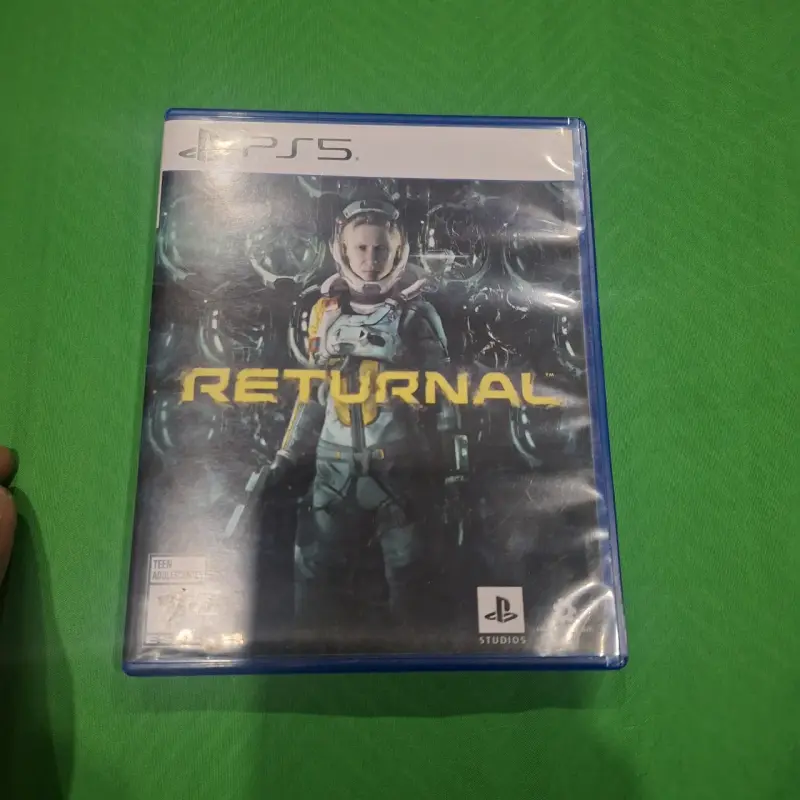 Juego PS5 Returnal en buen estado - 1
