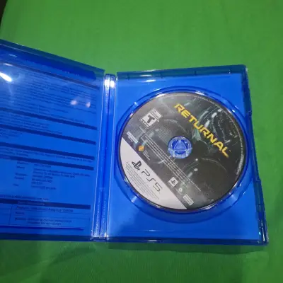 Juego PS5 Returnal en buen estado - miniatura 2