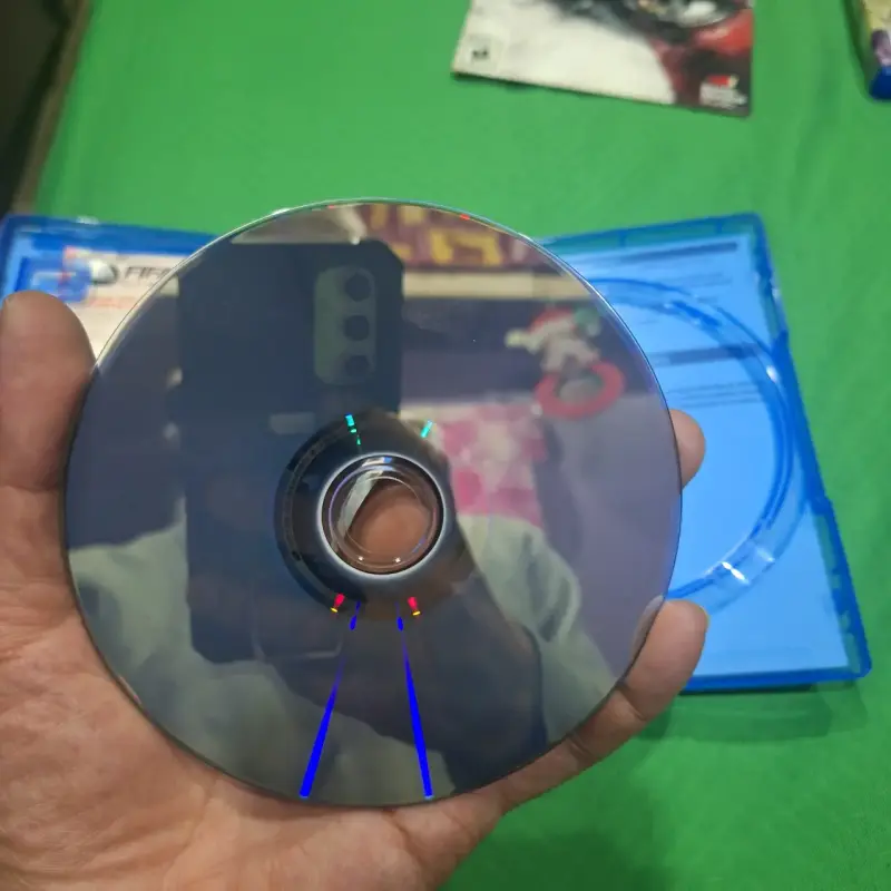 Juego FIFA 22 para PS4 en buen estado - 3