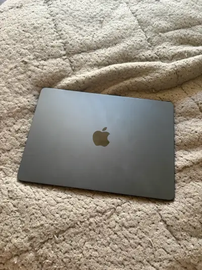 Laptop Apple MacBook Air M4 Gris Espacial - miniatura 1