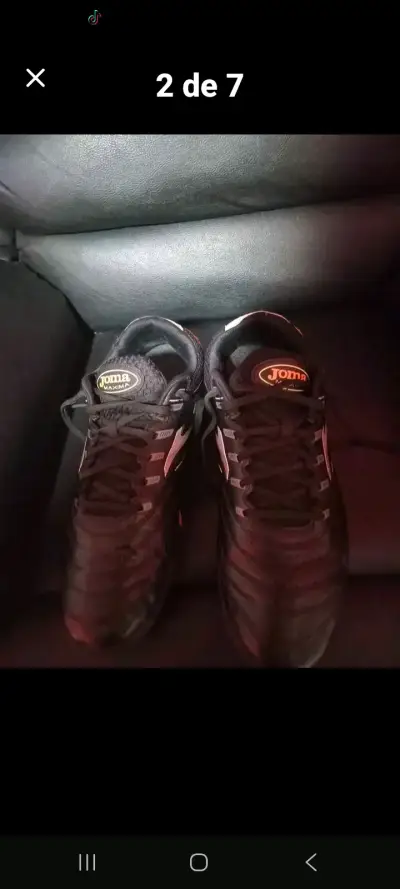 Zapatillas deportivas Joma negras y naranjas - miniatura 2