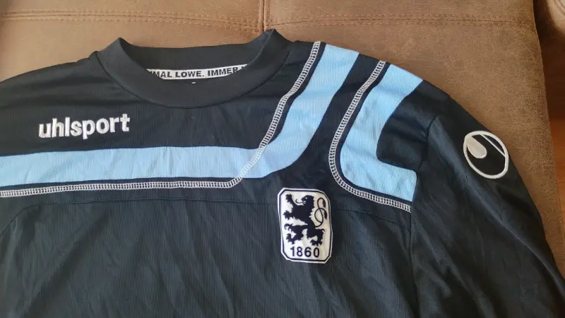 Camiseta Uhlsport TSV 1860 München Negra - 2
