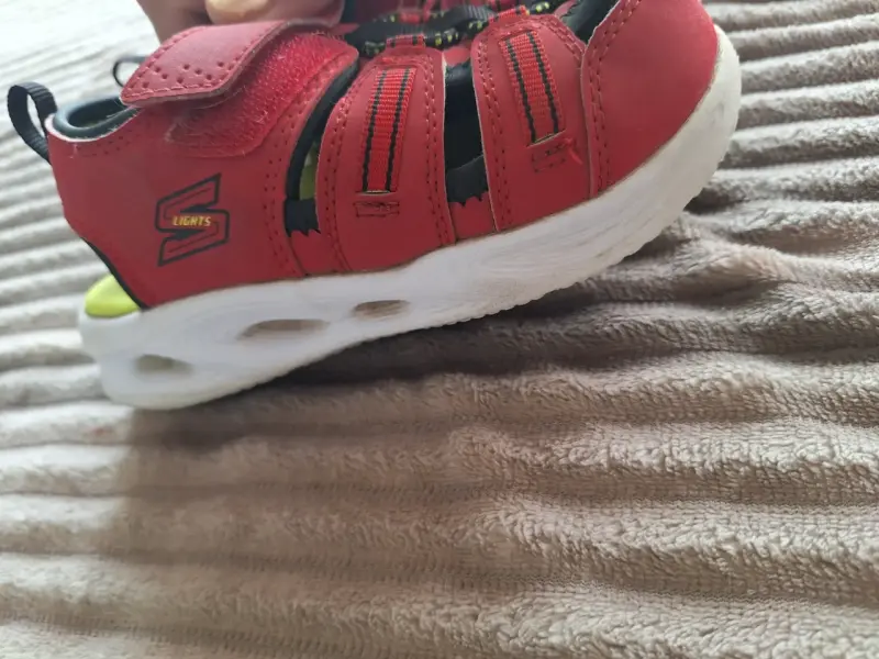 Zapatillas Skechers Lights para niños con luces LED - 5