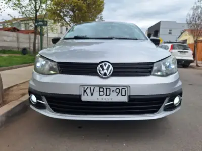 Volkswagen Voyage 2019 1.6 único dueño - miniatura 2