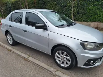 Volkswagen Voyage 2019 1.6 único dueño - miniatura 5