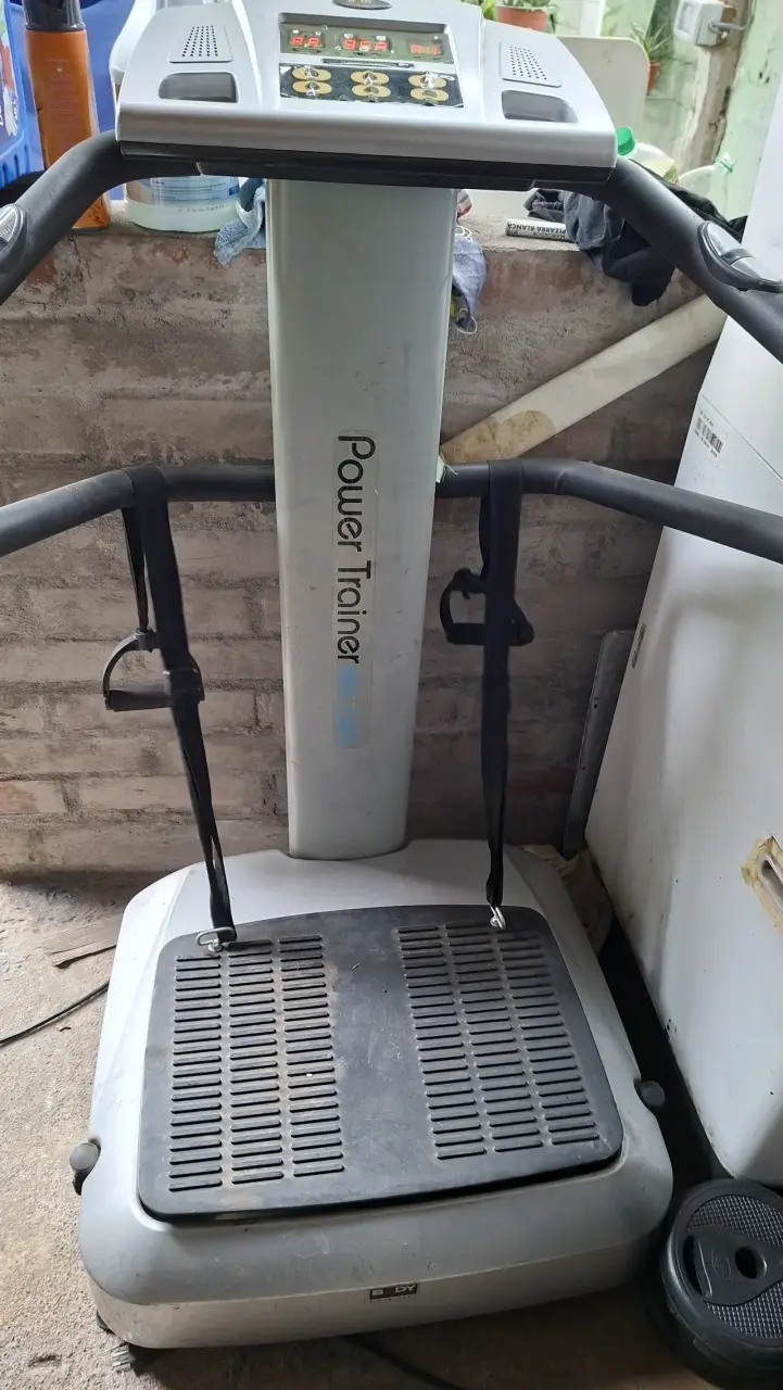 Plataforma Vibratoria Power Trainer Body Sculpture - 4
