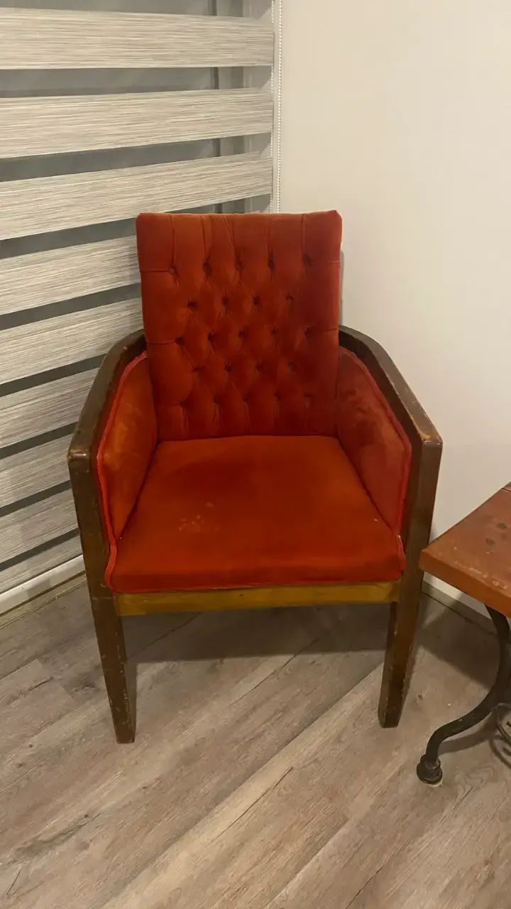 Juego de sala vintage en terciopelo rojo - 2