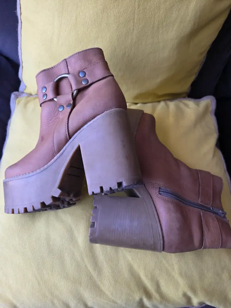 Botines de cuero marrón con plataforma - 3