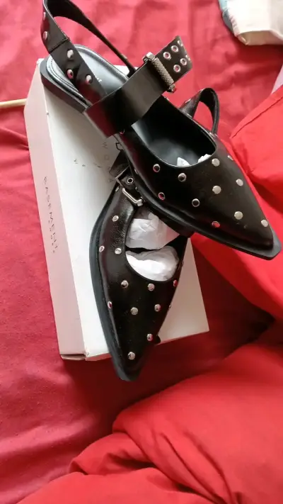 Zapatos negros con tachas Basement - miniatura 2