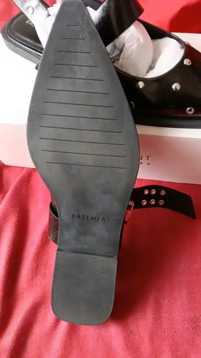 Zapatos negros con tachas Basement - miniatura 4