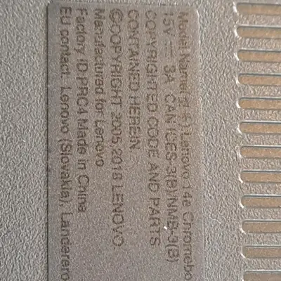 Laptop Lenovo Chromebook gris en buen estado - miniatura 4