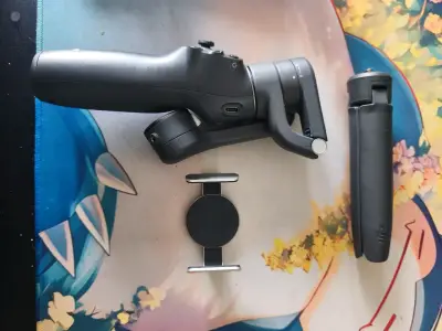 Estabilizador de Cámara DJI Osmo Mobile 6 - miniatura 2