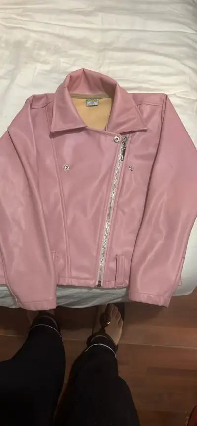 Chaqueta de cuero sintético rosa para mujer - miniatura 1
