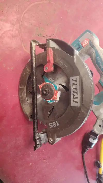 Sierra circular Total 185mm 42V - miniatura 1