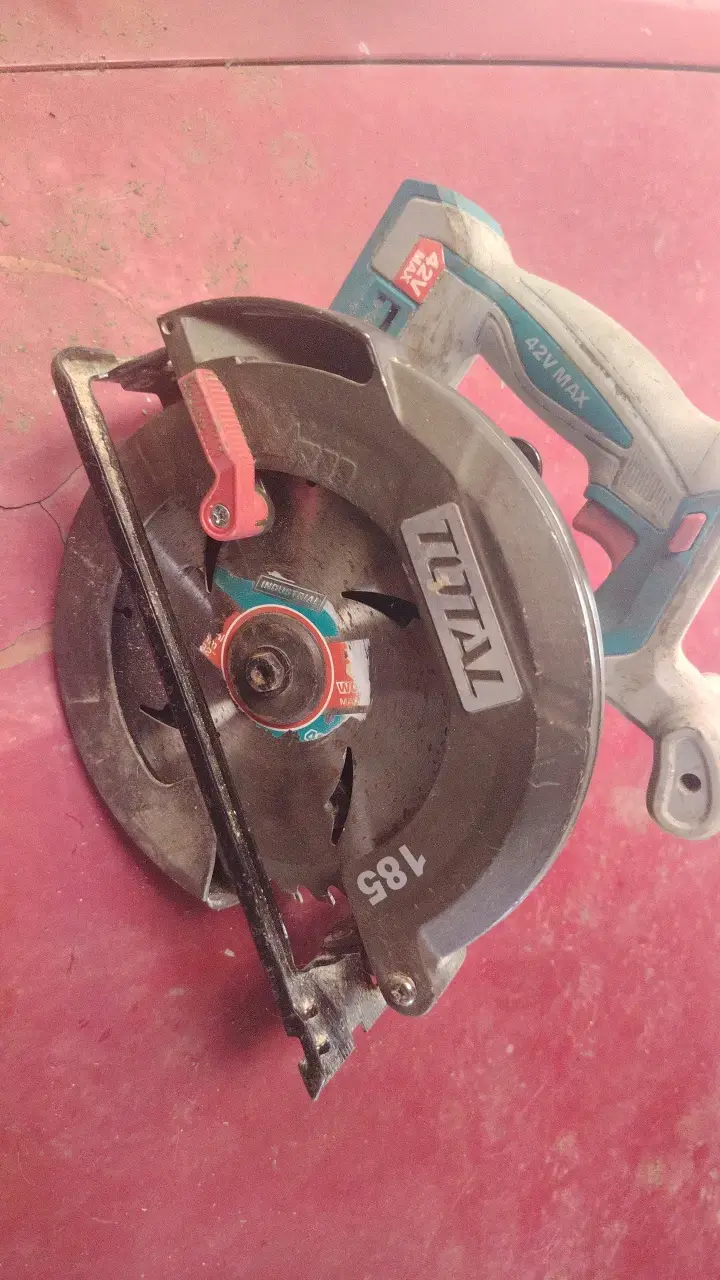 Sierra circular Total 185mm 42V - 2